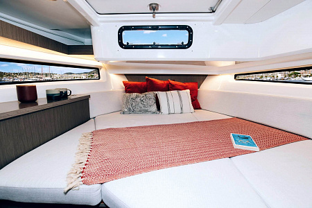 Катер Jeanneau Merry Fisher 895 Sport Serie 2